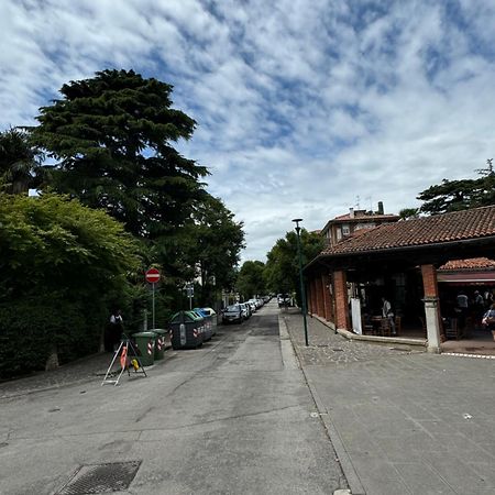 Appartamento Villa Trento ヴェネツィア・リド島 エクステリア 写真