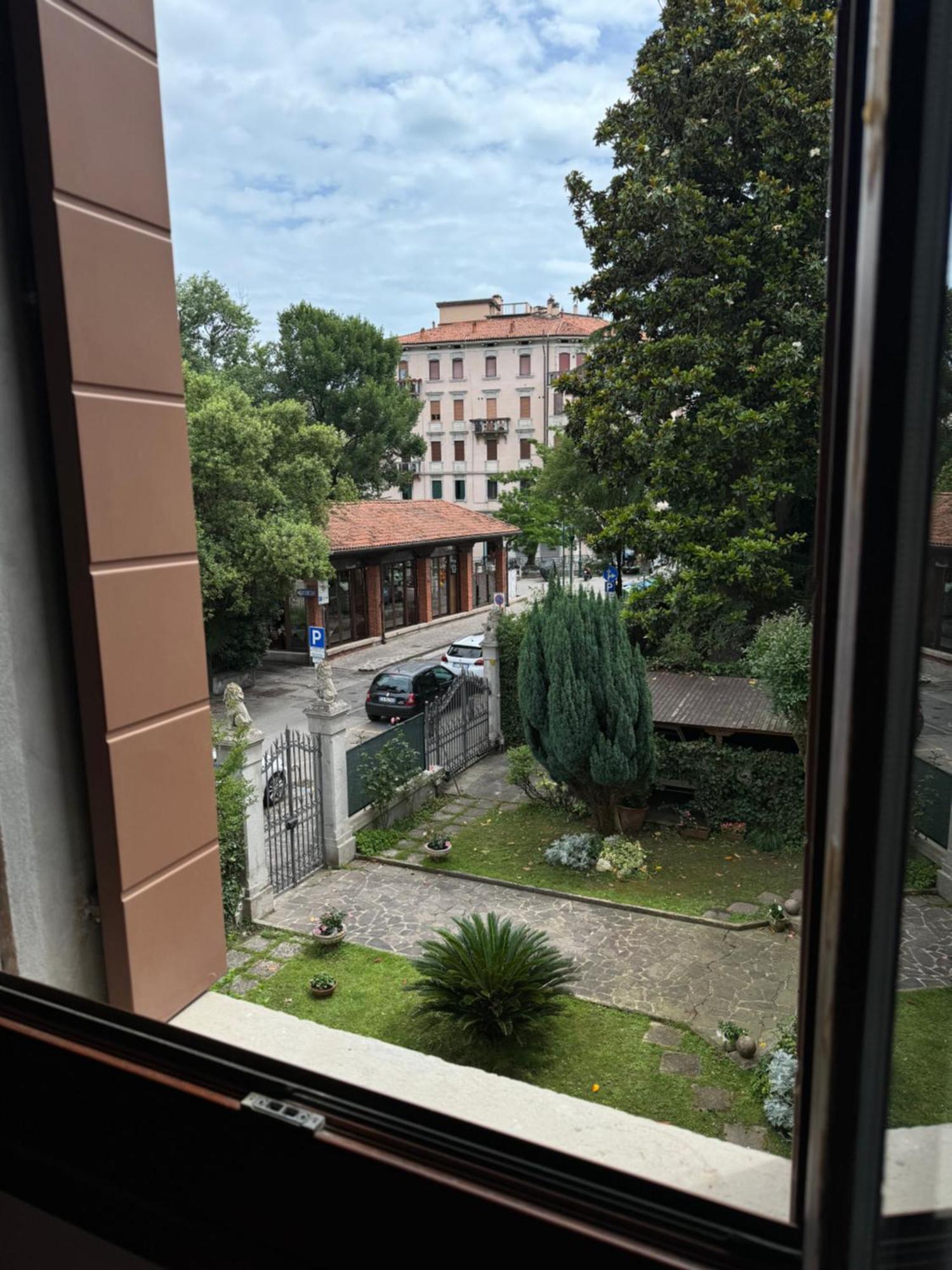 Appartamento Villa Trento ヴェネツィア・リド島 エクステリア 写真